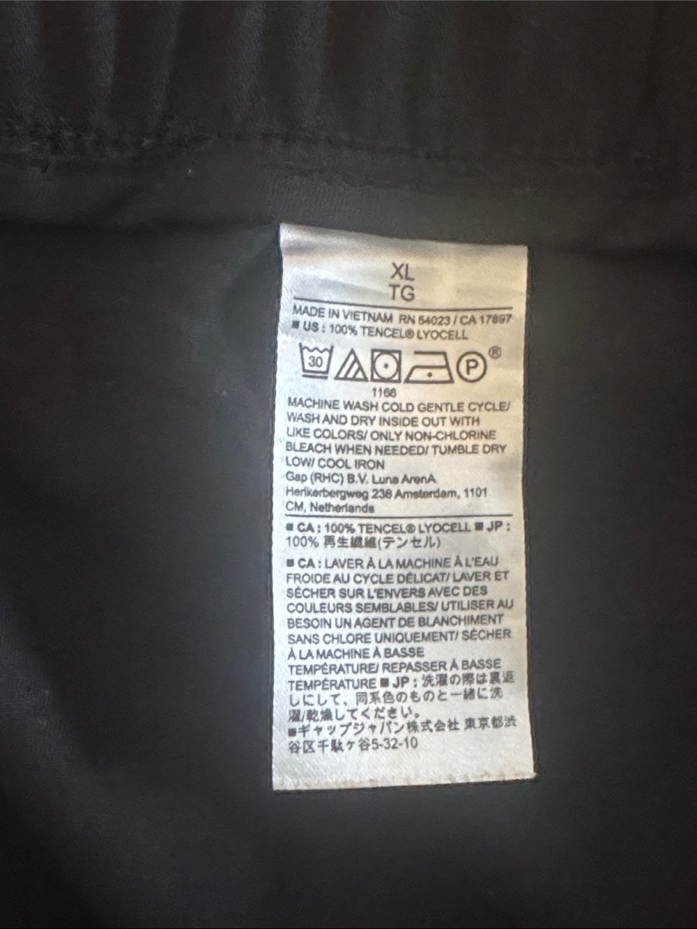 Banana Republic Black Cargo Joggers with Zip Pockets - Picture 3 of 4